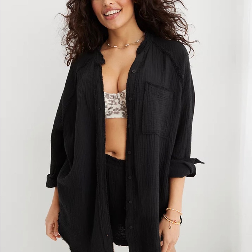 NWT pool to party long sleeve top
